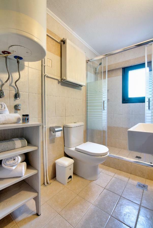 Pandora Apartments モウドロス エクステリア 写真